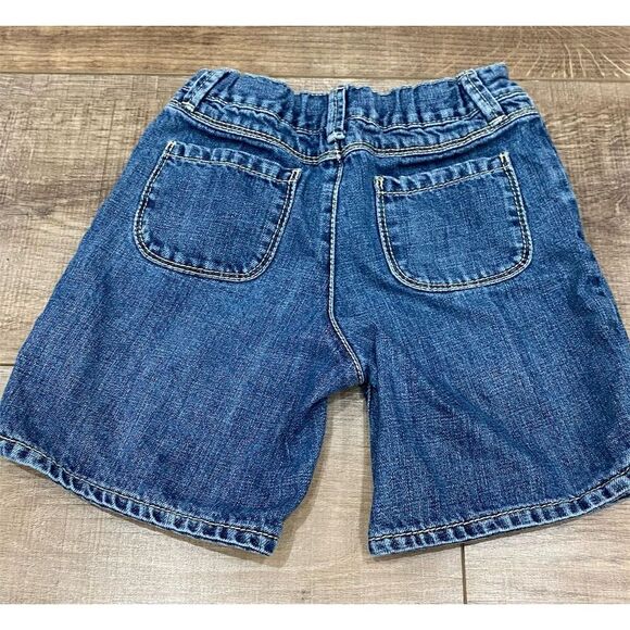 Gymboree Toddler Girl's size 7 Blue Denim Shorts Ladybug Embroidery - Picture 2 of 3